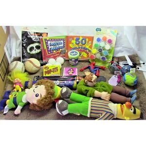 Huge Misc Child's toy grab lot Number 6 Over 3 pounds